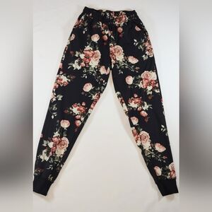 Lularoe Feminine Black Floral Jax Joggers Size XS